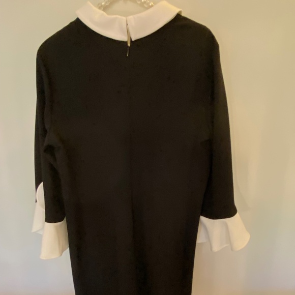 Classic Black & White Karl Lagerfeld Dress - Picture 3 of 5